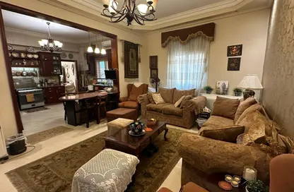 Apartment - 3 Bedrooms - 3 Bathrooms for rent in Doctor Ahmed Okasha St. - El Banafseg 6 - El Banafseg - New Cairo City - Cairo