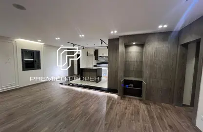 Apartment - 3 Bedrooms - 3 Bathrooms for sale in Eastown - 5th Settlement Compounds - The 5th Settlement - New Cairo City - Cairo