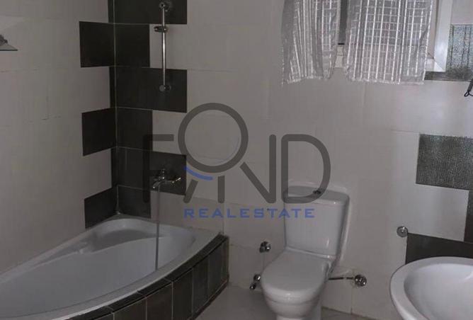 8144425 - Property Image 2