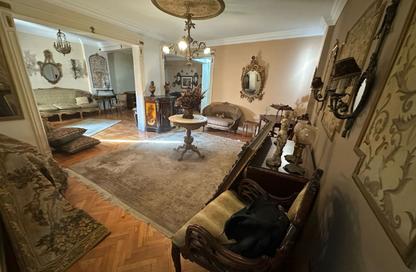 Apartment - 3 Bedrooms - 2 Bathrooms for rent in Abd Al Hameed El Deeb St. - Tharwat - Hay Sharq - Alexandria