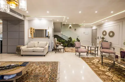 دوبلكس - 3 غرف نوم - 4 حمامات للايجار في ايستاون - كمبوندات التجمع الخامس - التجمع الخامس - مدينة القاهرة الجديدة - القاهرة دوبلكس - 3 غرف نوم - 4 حمامات للايجار في ايستاون - كمبوندات التجمع الخامس - التجمع الخامس - مدينة القاهرة الجديدة - القاهرة