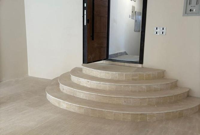 8443005 - صورة العقار 3