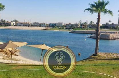 Chalet - 2 Bedrooms - 2 Bathrooms for sale in Marina 8 - Marina - Al Alamein - North Coast