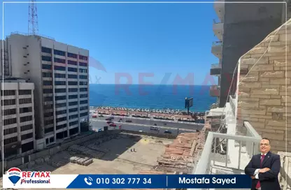 Duplex - 3 Bedrooms - 4 Bathrooms for sale in Al Geish Road - Laurent - Hay Sharq - Alexandria