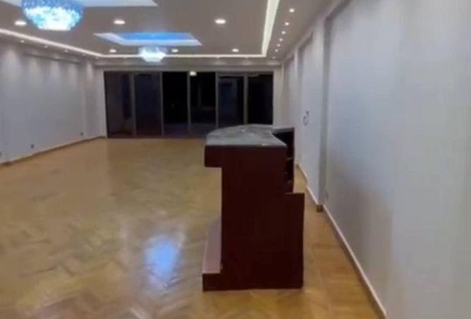 8224758 - Property Image 2