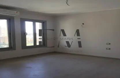 Apartment - 2 Bedrooms - 2 Bathrooms for rent in Palm Hills Village Gate - South Investors Area - New Cairo City - Cairo