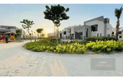 Villa - 4 Bedrooms - 3 Bathrooms for sale in Sodic East - 6th District - New Heliopolis - Cairo