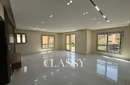 Apartment - 3 Bedrooms - 2 Bathrooms for sale in Al Khamayel city - Sheikh Zayed Compounds - Sheikh Zayed City - Giza