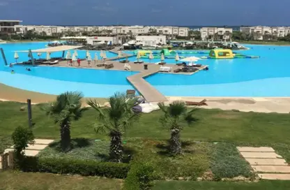 منزل مزدوج - 4 غرف نوم - 3 حمامات للبيع في أمواج - سيدي عبد الرحمن - الساحل الشمالي