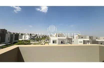 Townhouse - 3 Bedrooms - 5 Bathrooms for sale in Etapa - Sheikh Zayed Compounds - Sheikh Zayed City - Giza