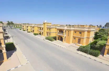 فيلا - 4 غرف نوم - 3 حمامات للبيع في ستيلا هليوبوليس - طريق مصر إسماعيلية الصحراوي - القاهرة