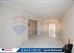 شقة - 3 غرف نوم - 2 حمامات for للبيع in ميدان السيوف - السيوف - حي اول المنتزة - الاسكندرية
