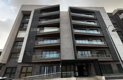 Apartment - 2 Bedrooms - 2 Bathrooms for sale in Madinaty - Cairo