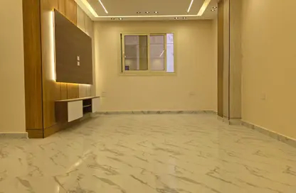 Apartment - 3 Bedrooms - 2 Bathrooms for sale in Gate 4 - Mena - Hadayek El Ahram - Giza