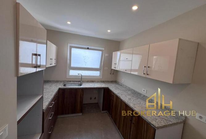 8098992 - Property Image 3