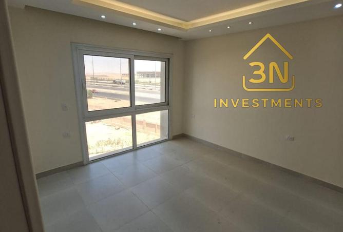 8325049 - Property Image 2