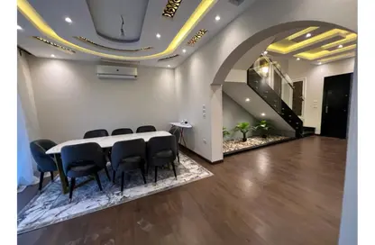 Apartment - 3 Bedrooms - 3 Bathrooms for rent in Palm Hills Village Gate - South Investors Area - New Cairo City - Cairo