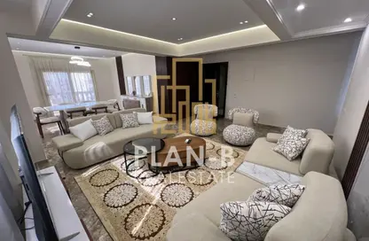 شقة - 3 غرف نوم - 3 حمامات للايجار في بيفرلي هيلز - كمبوندات الشيخ زايد - الشيخ زايد - الجيزة