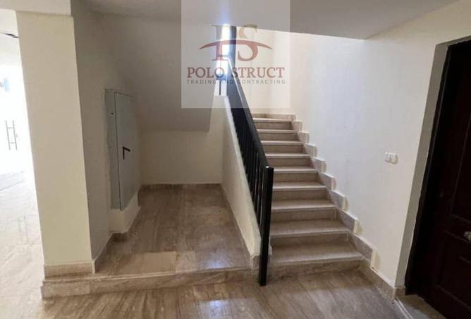 8071815 - Property Image 3