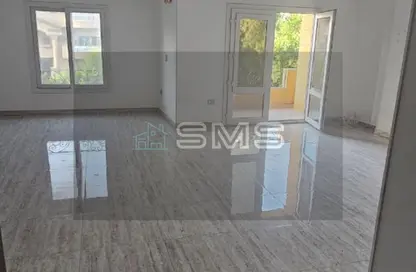 Apartment - 3 Bedrooms - 3 Bathrooms for sale in Al Sheikh Hassan Maamoun St. - El Yasmeen 7 - El Yasmeen - New Cairo City - Cairo