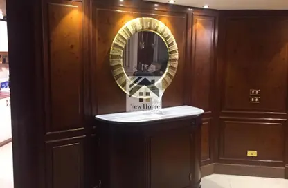 Apartment - 3 Bedrooms - 2 Bathrooms for sale in Fareed Semeika St. - El Hegaz Square - El Nozha - Cairo