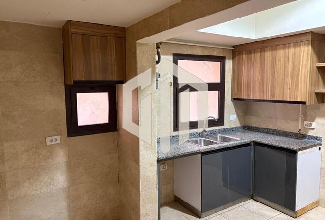 8531492 - Property Image 2