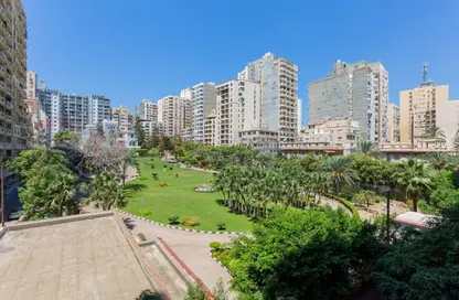 Apartment - 4 Bedrooms - 2 Bathrooms for sale in Mostafa Abou Heif St. - Saba Basha - Hay Sharq - Alexandria