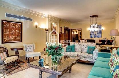 Apartment - 2 Bedrooms - 3 Bathrooms for sale in Ahmed Heshmat St. - Zamalek - Cairo