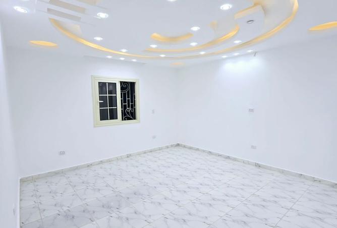 8484361 - Property Image 2