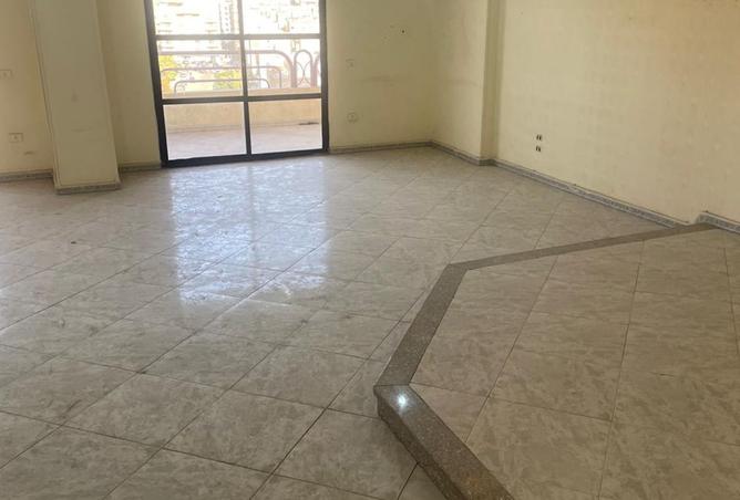 8552513 - Property Image 3