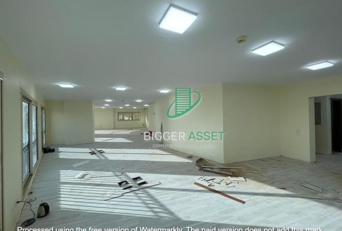 8340010 - Property Image 2