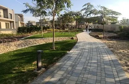 Villa - 4 Bedrooms - 4 Bathrooms for sale in Swan Lake Residence - 5th Settlement Compounds - The 5th Settlement - New Cairo City - Cairo