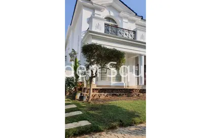 Villa - 5 Bedrooms - 5 Bathrooms for sale in Mountain View 1.1 - 5th Settlement Compounds - The 5th Settlement - New Cairo City - Cairo