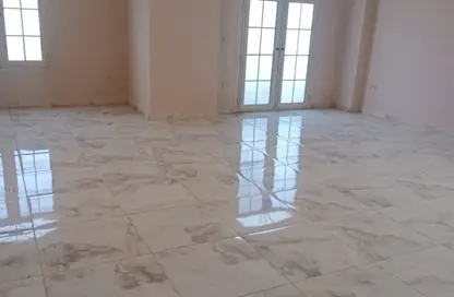 Apartment - 3 Bedrooms - 2 Bathrooms for rent in Street 4 - District 4 - The 5th Settlement - New Cairo City - Cairo