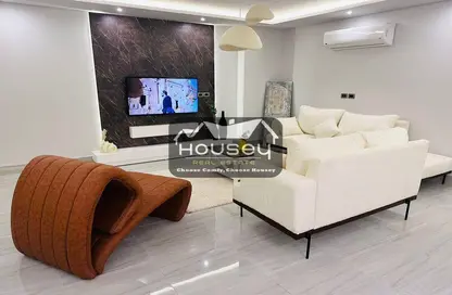 Apartment - 3 Bedrooms - 3 Bathrooms for rent in Lake View Residence - 5th Settlement Compounds - The 5th Settlement - New Cairo City - Cairo