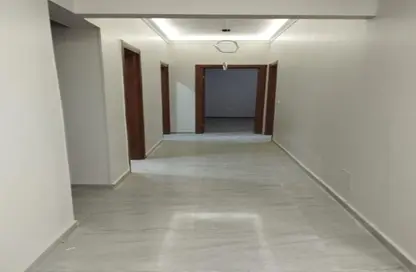 Apartment - 3 Bedrooms - 3 Bathrooms for rent in Al Khamayel city - Sheikh Zayed Compounds - Sheikh Zayed City - Giza