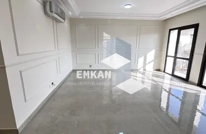 Apartment - 3 Bedrooms - 4 Bathrooms for rent in The Courtyards - Sheikh Zayed Compounds - Sheikh Zayed City - Giza