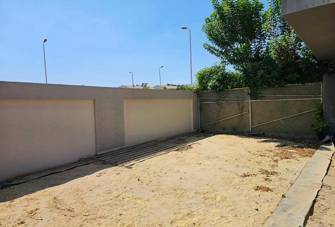 8048023 - Property Image 2