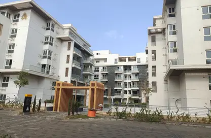 Apartment - 3 Bedrooms - 3 Bathrooms for sale in Club Park - 5th Settlement Compounds - The 5th Settlement - New Cairo City - Cairo Apartment - 3 Bedrooms - 3 Bathrooms for sale in Club Park - 5th Settlement Compounds - The 5th Settlement - New Cairo City - Cairo