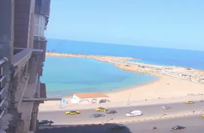 شقة - 3 غرف نوم - 2 حمامات للبيع في شارع الشهيد عوض حجازي - سيدي بشر - حي اول المنتزة - الاسكندرية