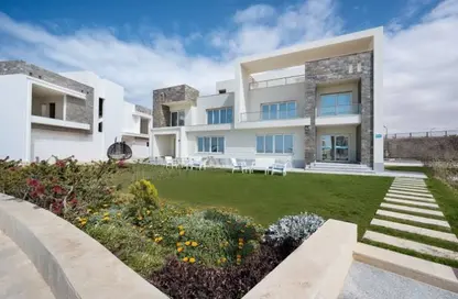 Chalet - 3 Bedrooms - 2 Bathrooms for sale in Sea View - Ras Al Hekma - North Coast