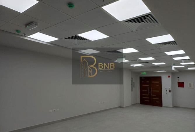 8245735 - Property Image 3