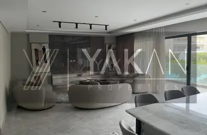 Apartment - 3 Bedrooms - 3 Bathrooms for sale in Lake View Residence - 5th Settlement Compounds - The 5th Settlement - New Cairo City - Cairo