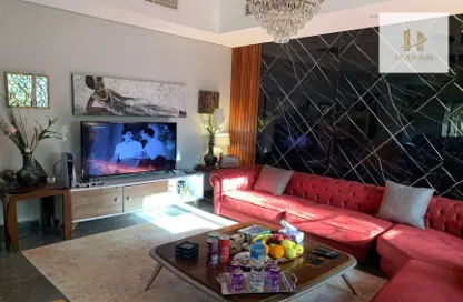 منزل مزدوج - 4 غرف نوم - 3 حمامات للبيع في اليفا - اب تاون كايرو - المقطم - القاهرة