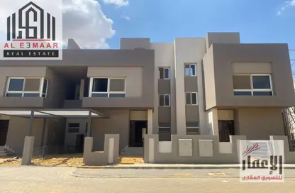 Twin House - 4 Bedrooms - 4 Bathrooms for sale in Etapa - Sheikh Zayed Compounds - Sheikh Zayed City - Giza