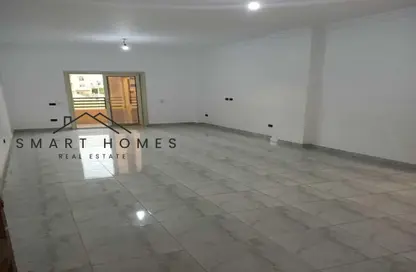 Apartment - 3 Bedrooms - 2 Bathrooms for rent in 9th District - Sheikh Zayed City - Giza