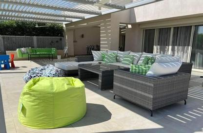 Villa - 5 Bedrooms - 7 Bathrooms for sale in Joulz - Cairo Alexandria Desert Road - 6 October City - Giza