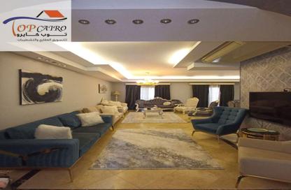Villa - 4 Bedrooms - 3 Bathrooms for rent in Madinaty - Cairo