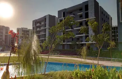 Apartment - 3 Bedrooms - 3 Bathrooms for sale in Sun Capital - Fayoum Desert road - 6 October City - Giza