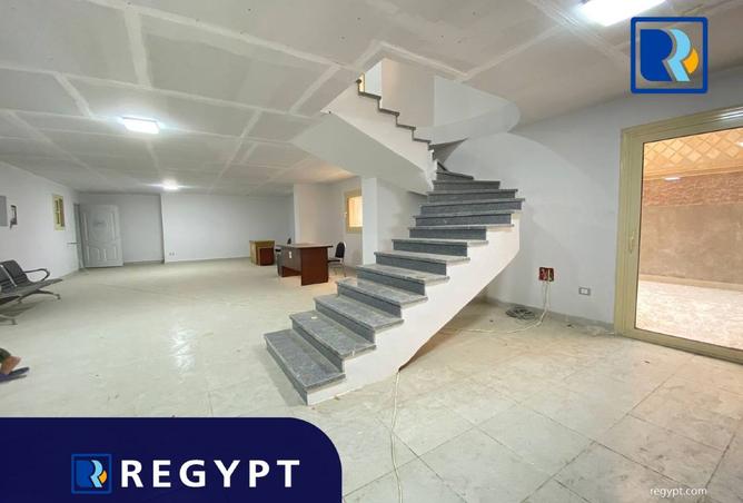 8224701 - Property Image 3